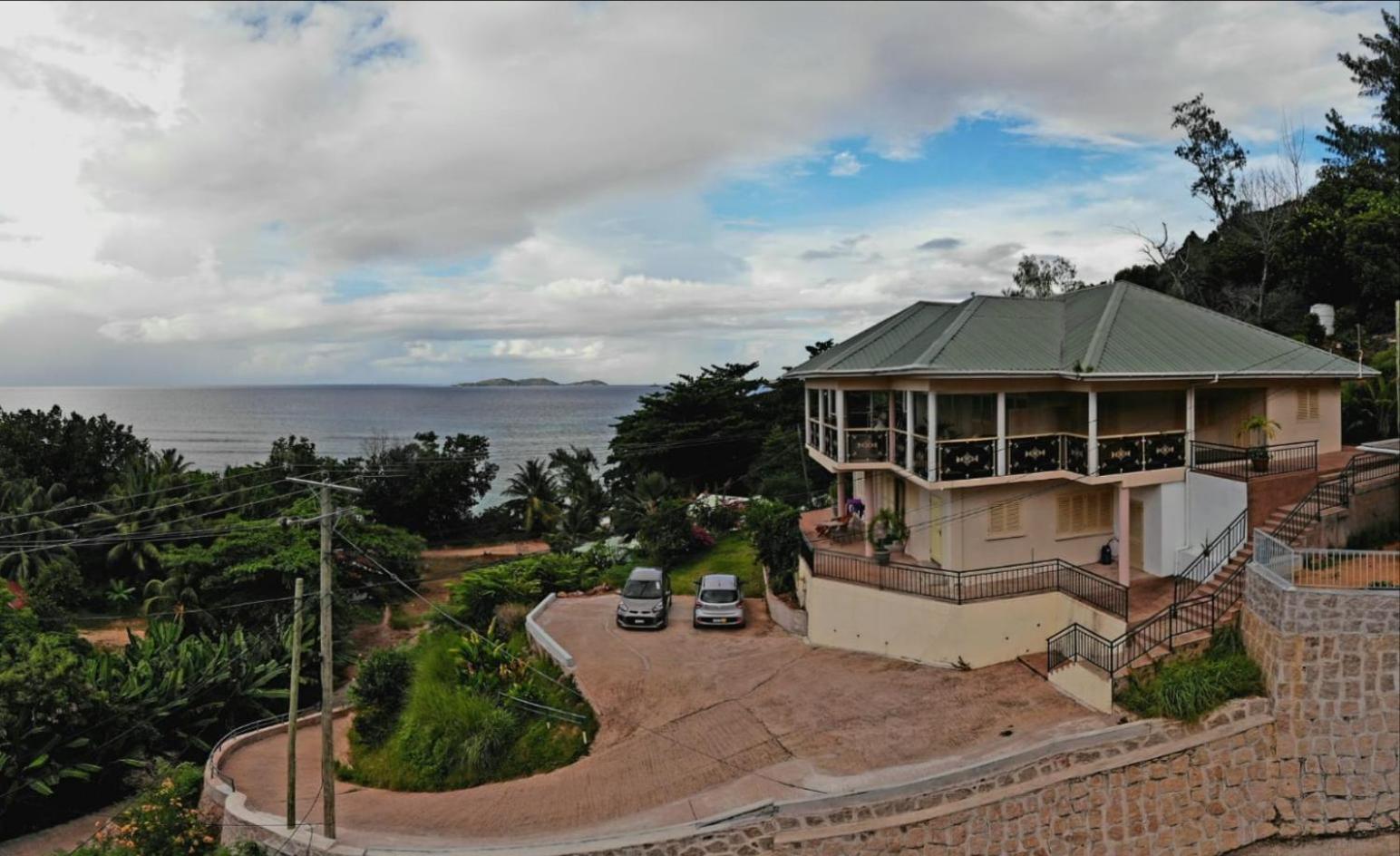 Summer Self Catering Baie Sainte Anne Esterno foto