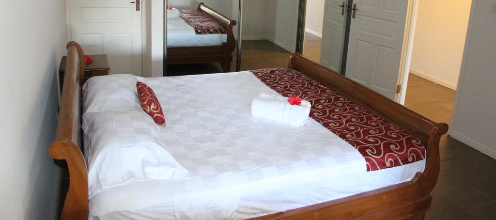 Summer Self Catering Baie Sainte Anne Esterno foto