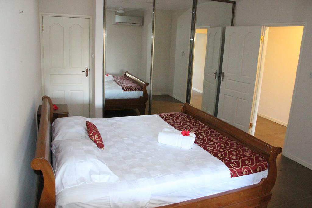 Summer Self Catering Baie Sainte Anne Esterno foto
