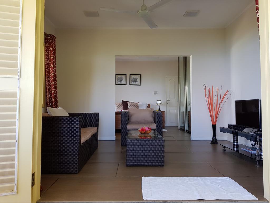 Summer Self Catering Baie Sainte Anne Esterno foto